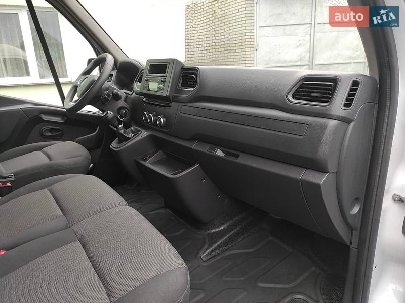 Мікроавтобус Renault Master 2023 в Калуші