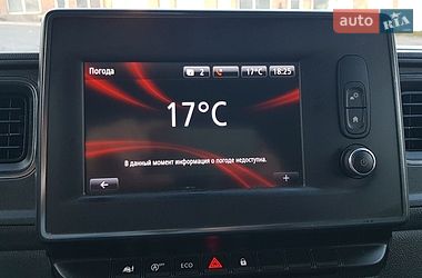 Вантажний фургон Renault Master 2022 в Вінниці