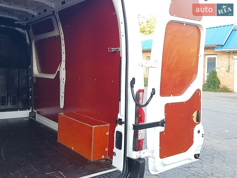 Вантажний фургон Renault Master 2022 в Вінниці