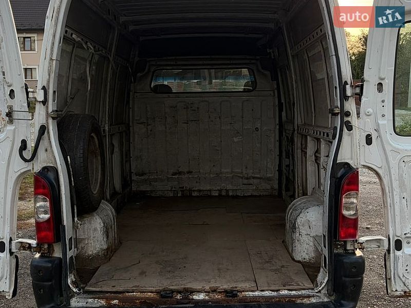 Вантажний фургон Renault Master 1998 в Івано-Франківську