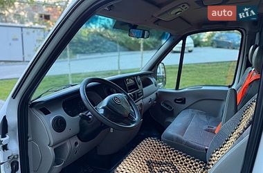 Вантажопасажирський фургон Renault Master 2005 в Хмельницькому