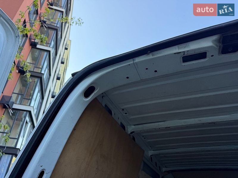 Вантажопасажирський фургон Renault Master 2005 в Хмельницькому