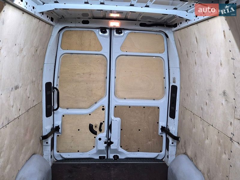Грузовой фургон Renault Master 2021 в Киеве