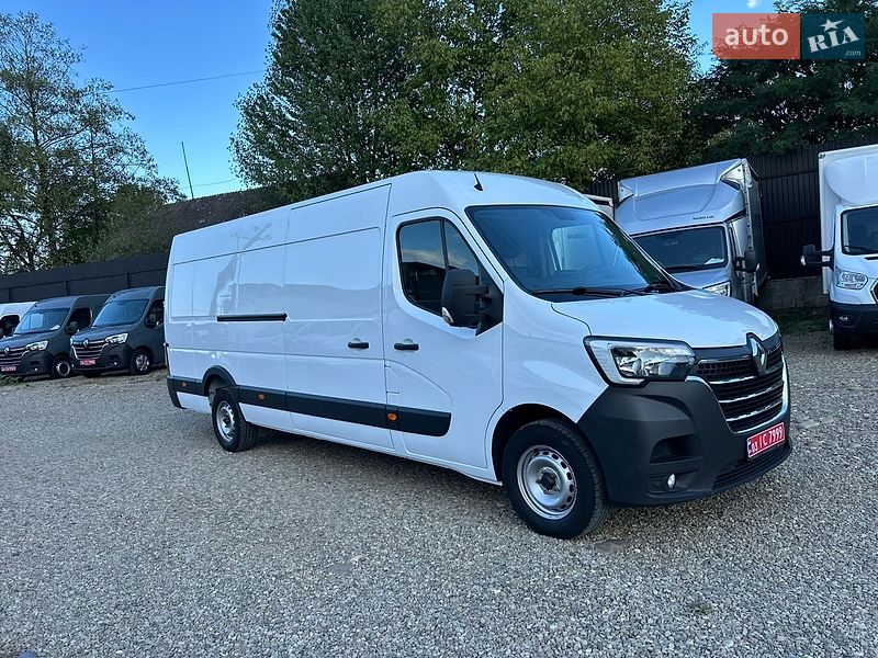 Вантажний фургон Renault Master 2022 в Хусті