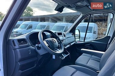 Вантажний фургон Renault Master 2022 в Хусті