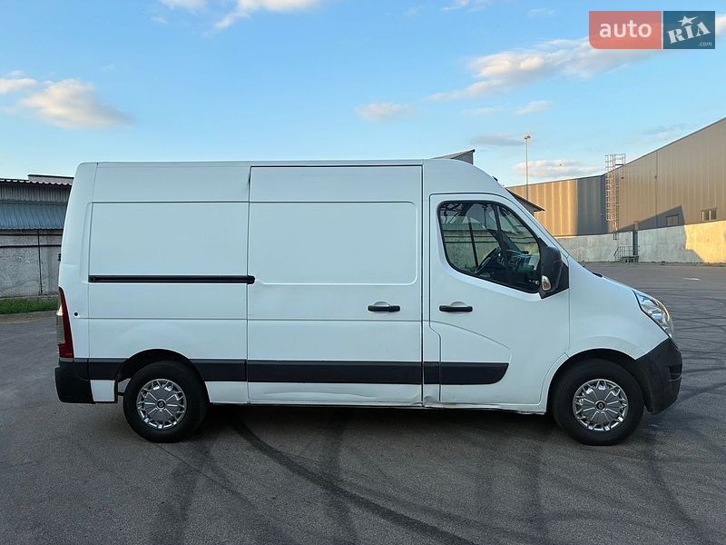 Грузовой фургон Renault Master 2014 в Киеве