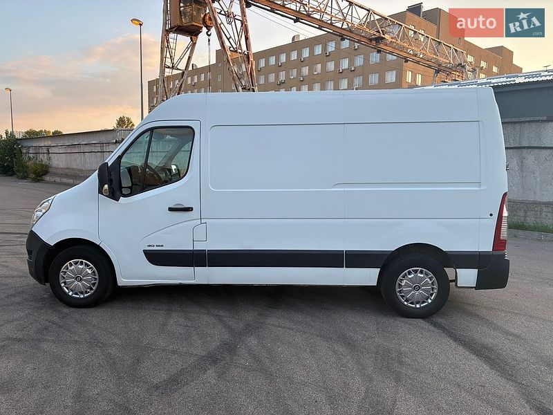 Грузовой фургон Renault Master 2014 в Киеве