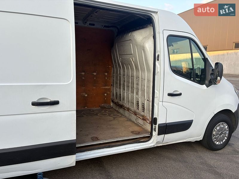 Грузовой фургон Renault Master 2014 в Киеве