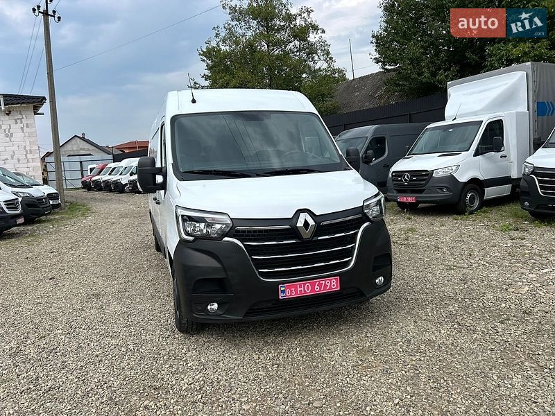 Вантажний фургон Renault Master 2024 в Хусті