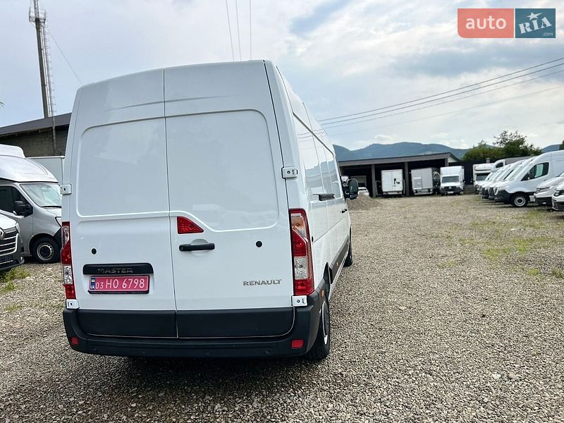 Вантажний фургон Renault Master 2024 в Хусті