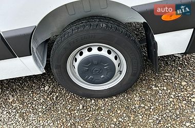 Вантажний фургон Renault Master 2024 в Хусті