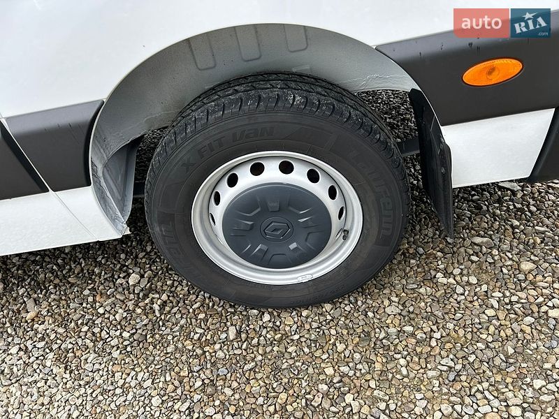 Вантажний фургон Renault Master 2024 в Хусті