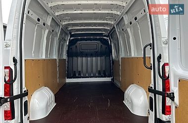 Вантажний фургон Renault Master 2024 в Хусті