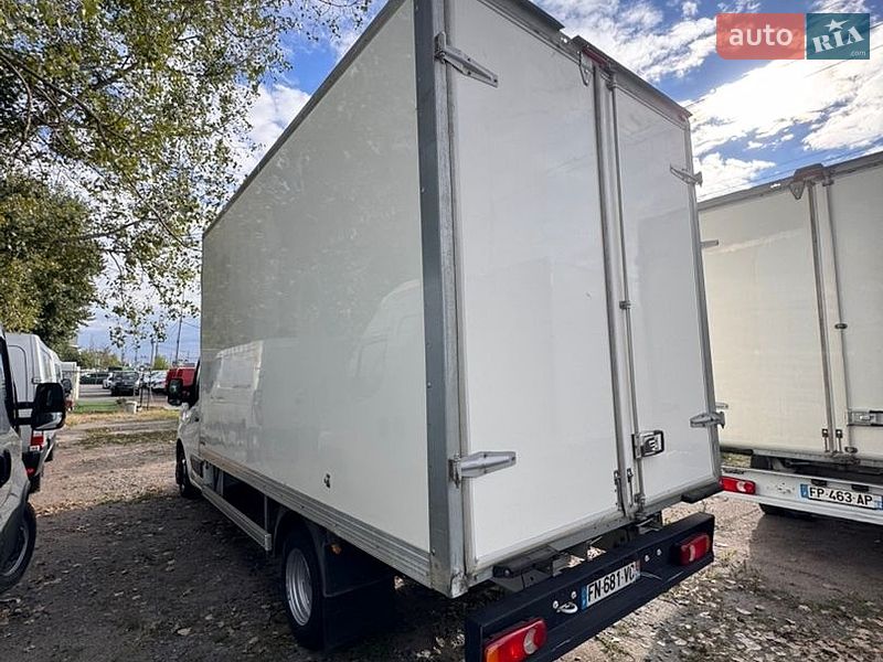 Вантажний фургон Renault Master 2020 в Києві