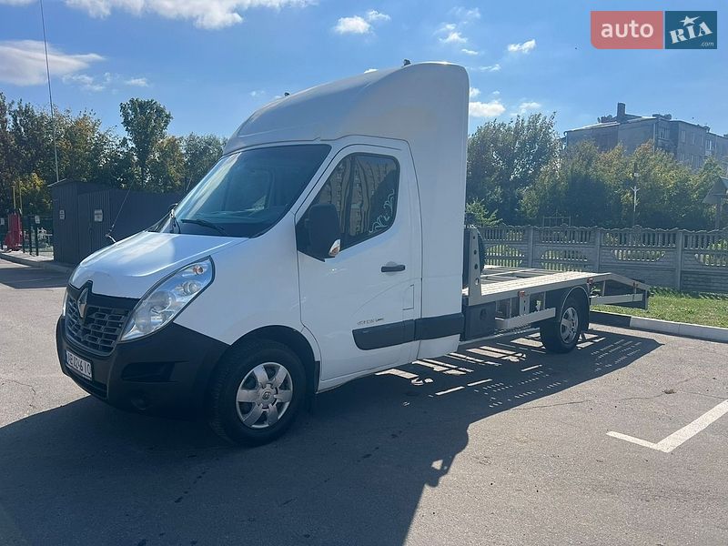 Евакуатор Renault Master 2014 в Вінниці