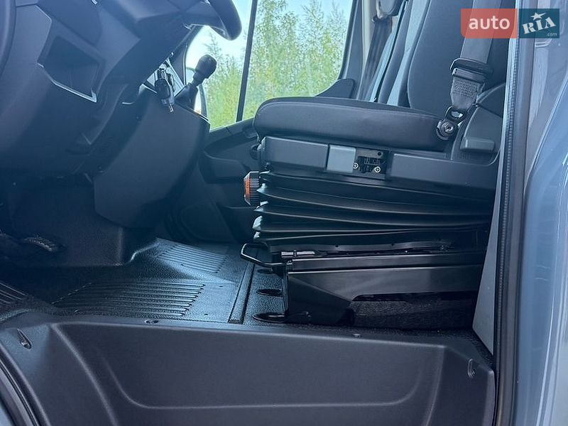 Вантажний фургон Renault Master 2023 в Ковелі