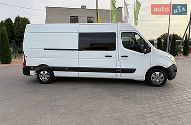 Грузопассажирский фургон Renault Master 2017 в Луцке