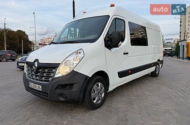Грузопассажирский фургон Renault Master 2017 в Луцке