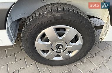 Грузопассажирский фургон Renault Master 2017 в Луцке