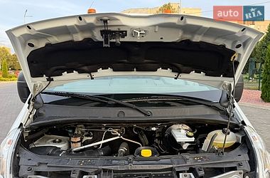 Грузопассажирский фургон Renault Master 2017 в Луцке