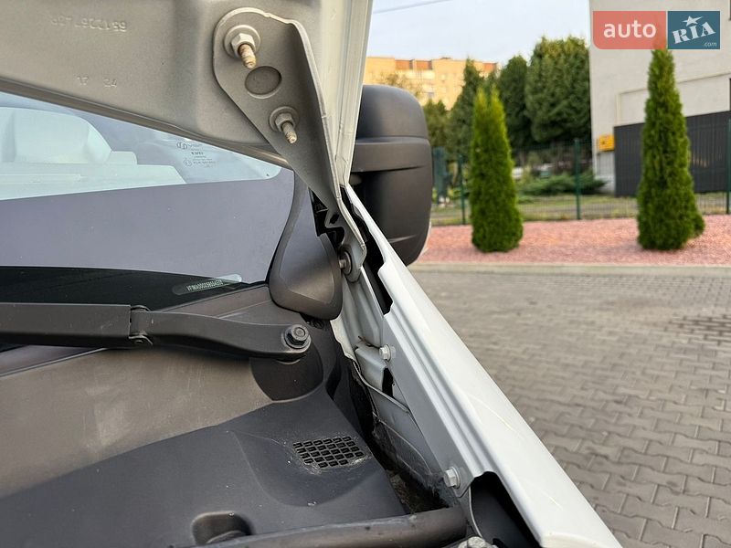 Грузопассажирский фургон Renault Master 2017 в Луцке