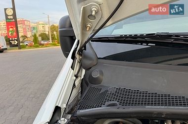 Грузопассажирский фургон Renault Master 2017 в Луцке