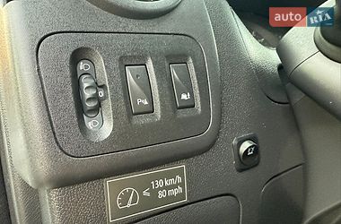 Грузопассажирский фургон Renault Master 2017 в Луцке