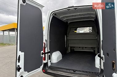 Грузопассажирский фургон Renault Master 2017 в Луцке