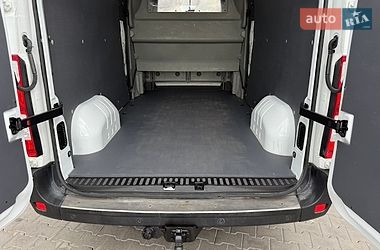 Грузопассажирский фургон Renault Master 2017 в Луцке