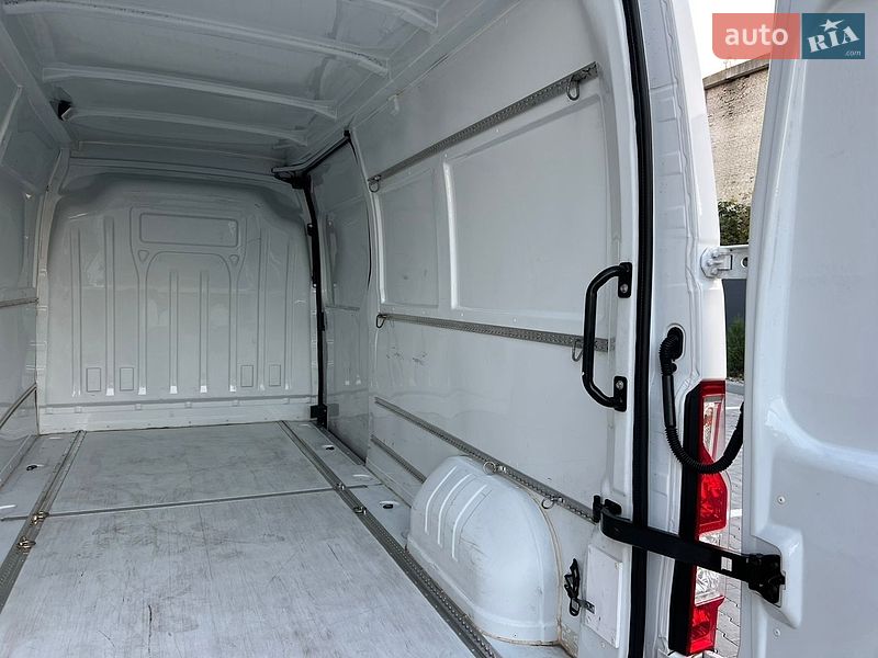 Грузовой фургон Renault Master 2020 в Дубно