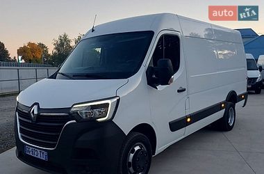 Грузовой фургон Renault Master 2022 в Львове