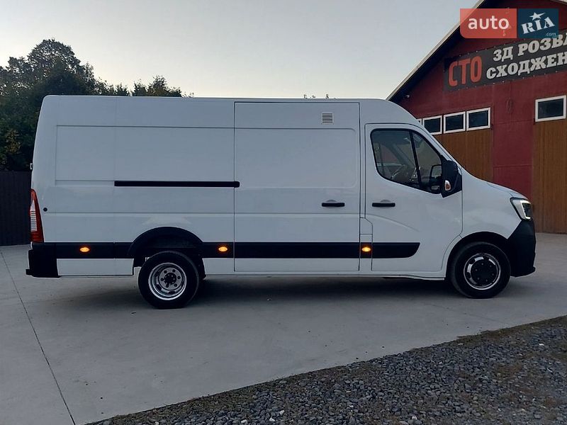 Грузовой фургон Renault Master 2022 в Львове