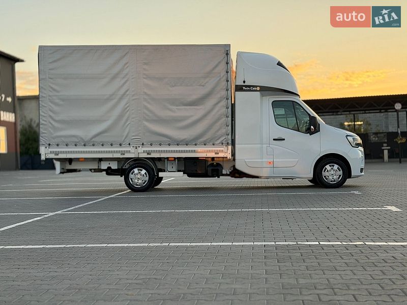 Тентований Renault Master 2023 в Дубні