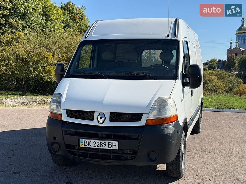 Вантажний фургон Renault Master 2006 в Рівному