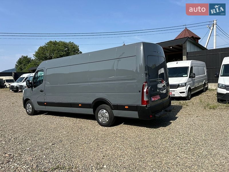 Вантажний фургон Renault Master 2022 в Хусті