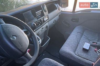 Вантажний фургон Renault Master 2008 в Рівному