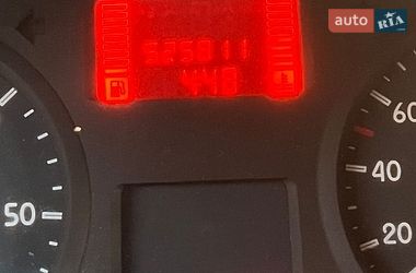 Вантажний фургон Renault Master 2008 в Рівному