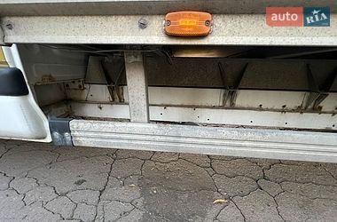 Вантажний фургон Renault Master 2008 в Рівному