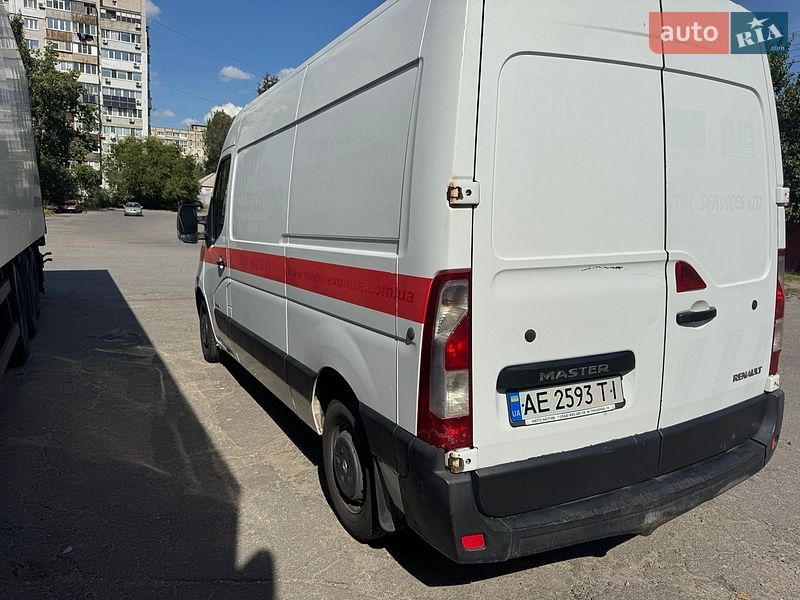 Грузовой фургон Renault Master 2012 в Днепре