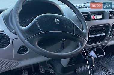 Мінівен Renault Master 2002 в Тернополі