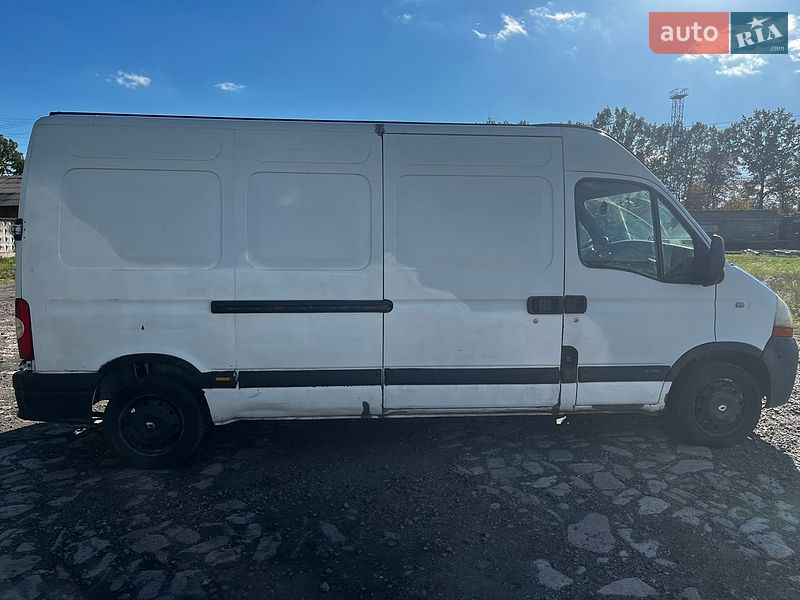 Вантажний фургон Renault Master 2006 в Острозі