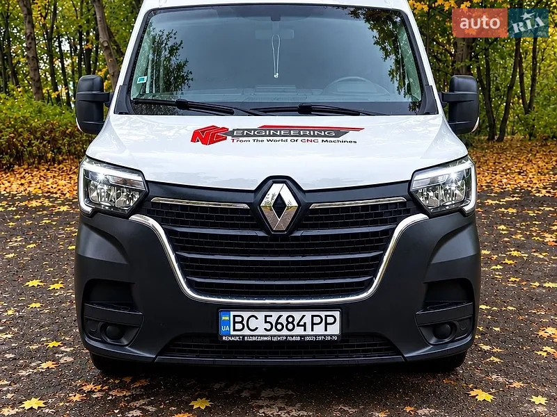 Renault Master 2023