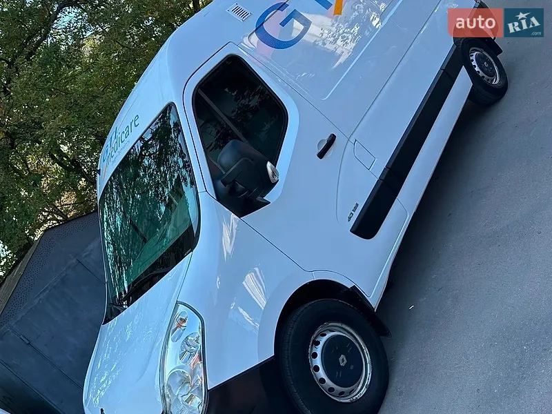 Renault Master 2012