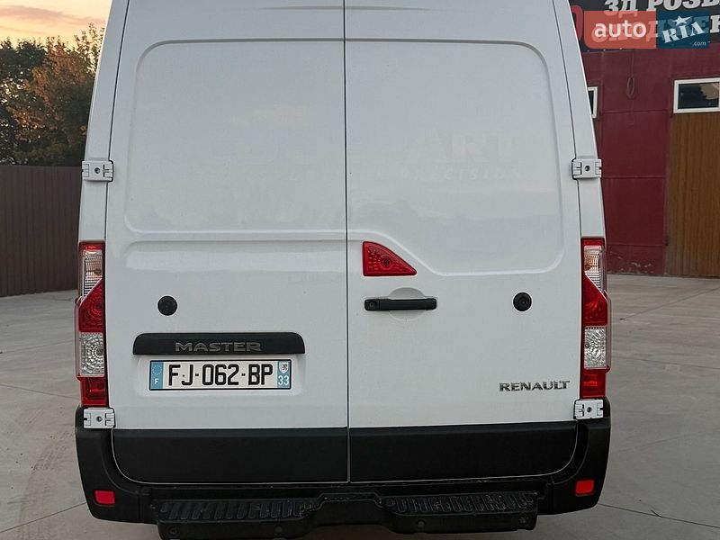 Грузовой фургон Renault Master 2019 в Млинове фото 8 Грузовой фургон Renault Master 2019 в Млинове