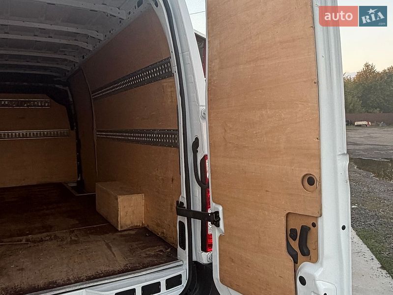 Грузовой фургон Renault Master 2019 в Млинове фото 22 Грузовой фургон Renault Master 2019 в Млинове