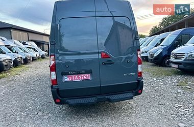 Грузовой фургон Renault Master 2022 в Хусте