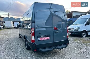Грузовой фургон Renault Master 2022 в Хусте