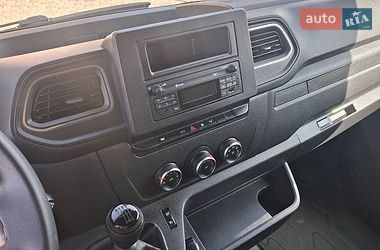 Микроавтобус грузовой (до 3,5т) Renault Master 2022 в Калуше