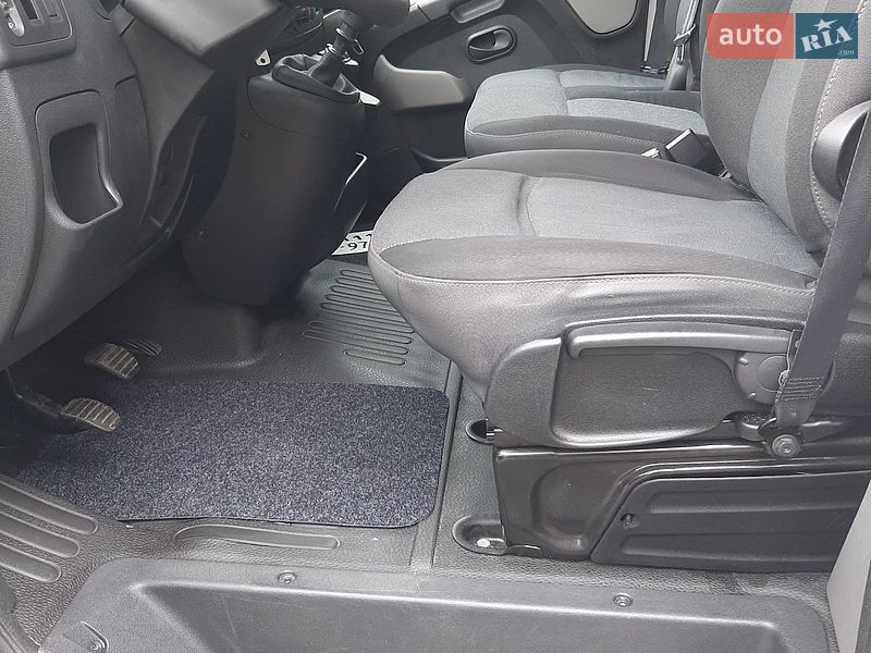Микроавтобус Renault Master 2011 в Полтаве