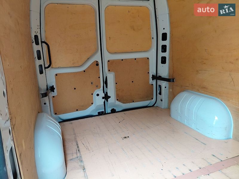 Вантажний фургон Renault Master 2023 в Івано-Франківську